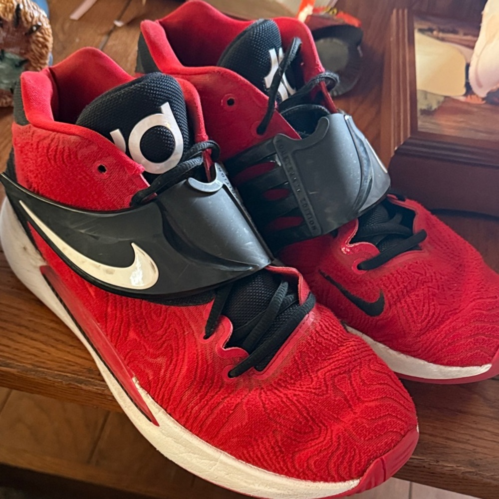 Nike KD 14 “University Red” Black Basketball Shoes DA7850-600 Men’s Size 12